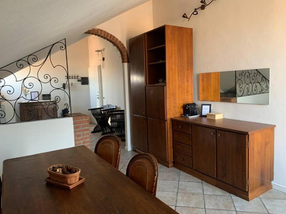 Mansarda Con Vista In Centro A Piacenza Apartman Kültér fotó